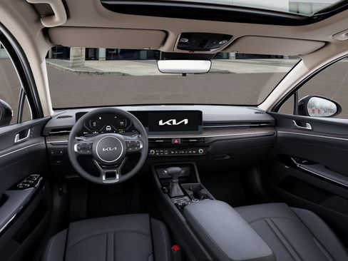 New 2025 Kia K5 EX image 15