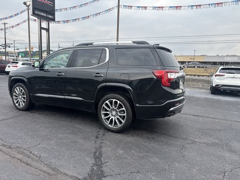 Used 2023 GMC Acadia Denali w/ Denali Ultimate Package AWD/4WD image 6