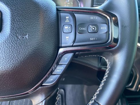 Used 2025 RAM 3500 Limited AWD/4WD image 44