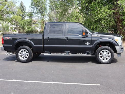 Used 2015 Ford F250 Lariat w/ Lariat Ultimate Package AWD/4WD image 3
