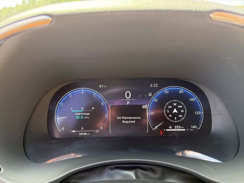 Used 2025 Toyota Highlander Platinum AWD/4WD image 13