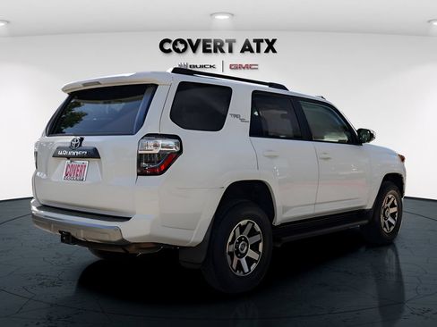 Used 2021 Toyota 4Runner TRD Off-Road AWD/4WD image 7