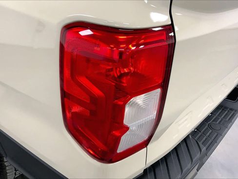 New 2025 Ford Ranger XL image 14