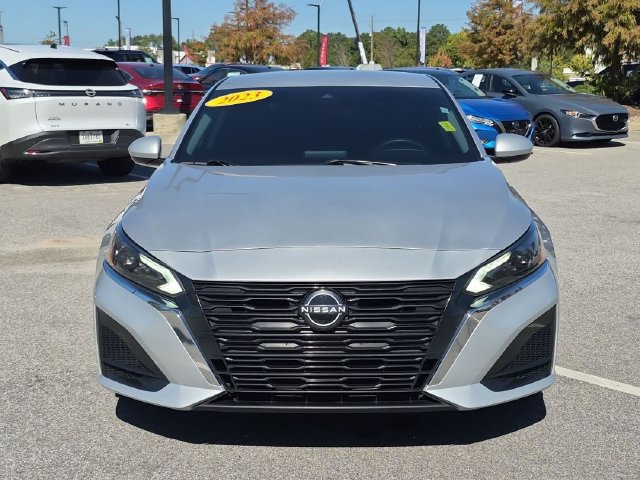 Certified 2023 Nissan Altima 2.5 SV FWD image 9