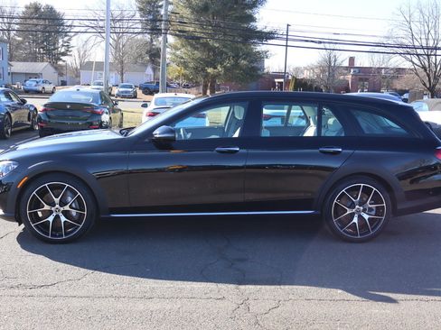 Used 2023 Mercedes-Benz E 450 4MATIC All-Terrain Wagon w/ Premium Package image 8