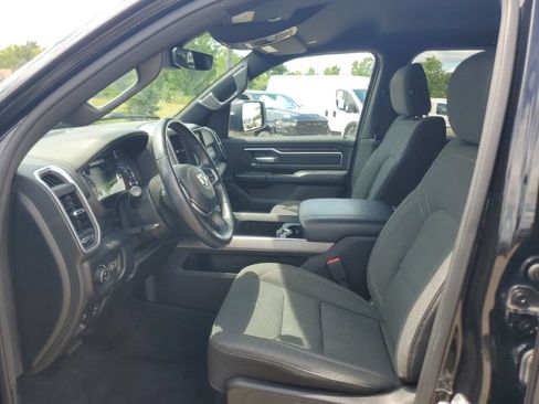 Used 2019 RAM 1500 Big Horn AWD/4WD image 5