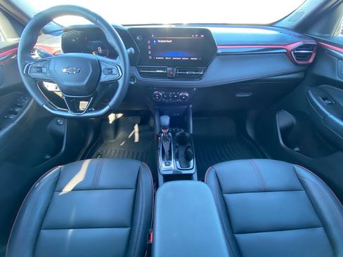 Used 2025 Chevrolet TrailBlazer RS w/ Convenience Package image 20