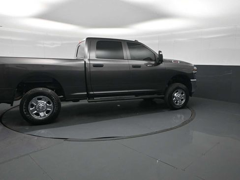 Used 2025 RAM 2500 Tradesman AWD/4WD image 9
