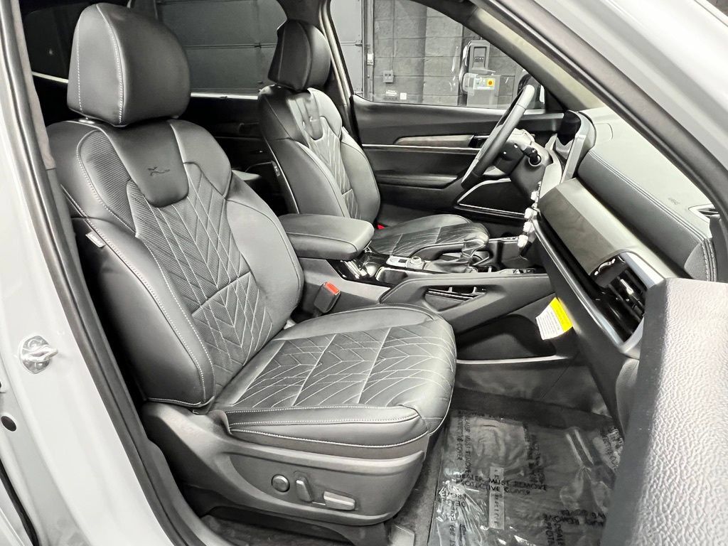 Used 2025 Kia Telluride SX Prestige X-Line AWD/4WD image 8