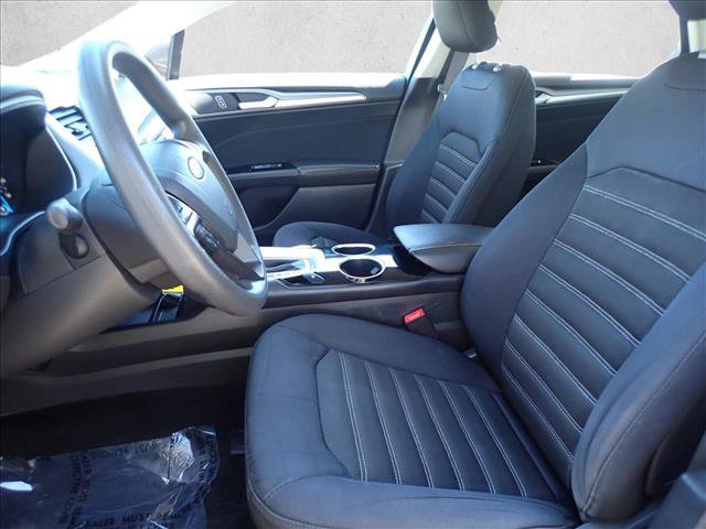 Used 2013 Ford Fusion SE FWD image 9