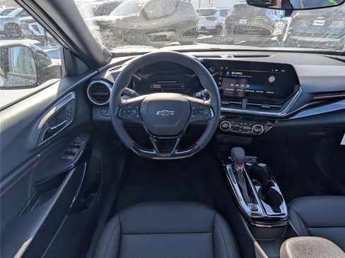 New 2026 Chevrolet Trax RS image 12