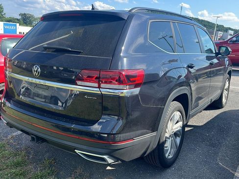Used 2023 Volkswagen Atlas SE AWD/4WD image 5