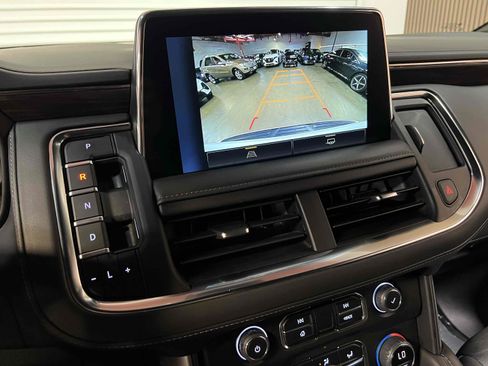 Used 2023 Chevrolet Tahoe LT RWD image 12