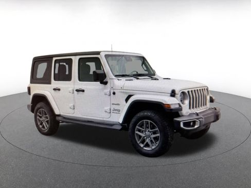 Used 2025 Jeep Wrangler Unlimited Sport AWD/4WD image 5