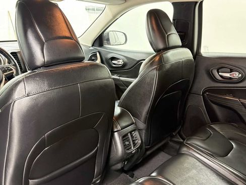 Used 2015 Jeep Cherokee Limited AWD/4WD image 25