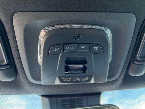 New 2026 Toyota Corolla SE image 24