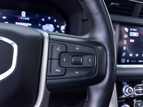 Used 2023 GMC Yukon XL Denali AWD/4WD image 34