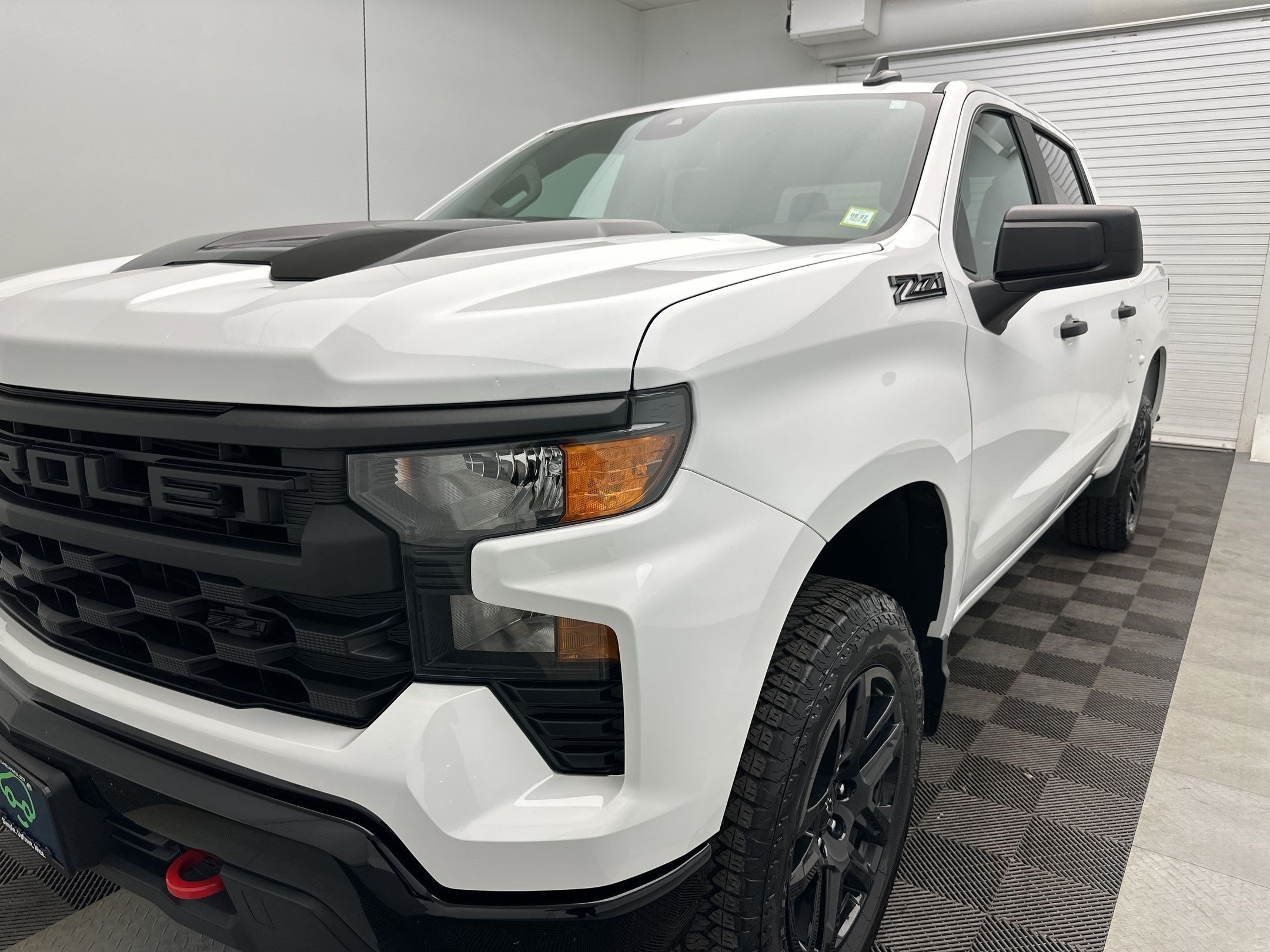 Certified 2026 Chevrolet Silverado 1500 Custom Trail Boss w/ LPO, Dark Essentials Package AWD/4WD image 24