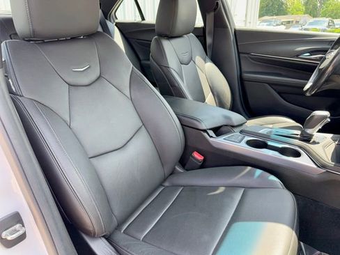 Used 2021 Cadillac CT4 Premium Luxury AWD/4WD image 9