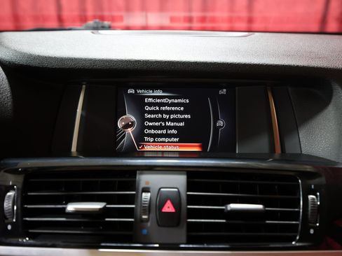 Used 2017 BMW X3 sDrive28i image 18