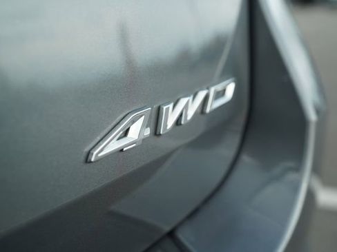 Used 2022 Ford Explorer XLT w/ Equipment Group 202A image 42