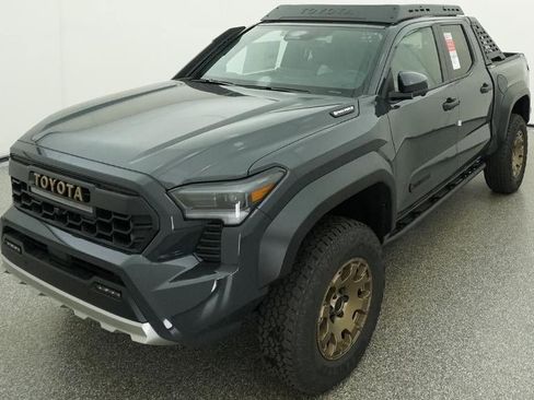 New 2026 Toyota Tacoma Trailhunter AWD/4WD image 16