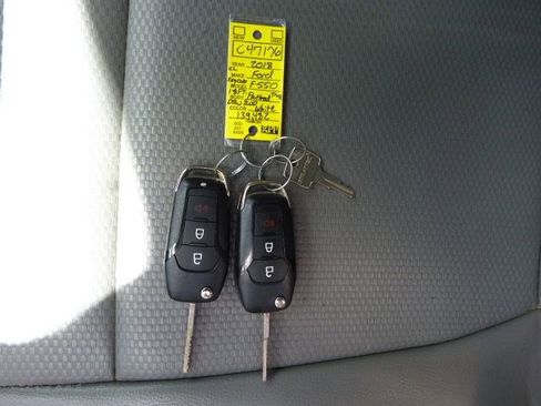 Used 2018 Ford F550 2WD Regular Cab Super Duty image 35