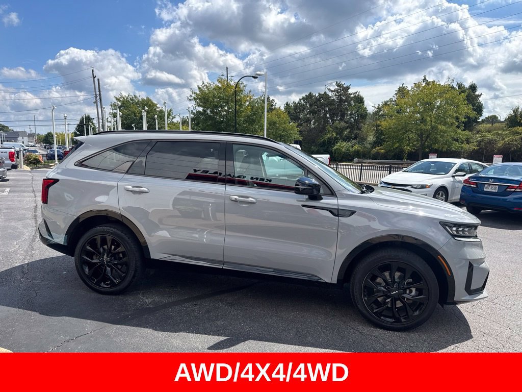 Used 2023 Kia Sorento SX AWD/4WD image 8