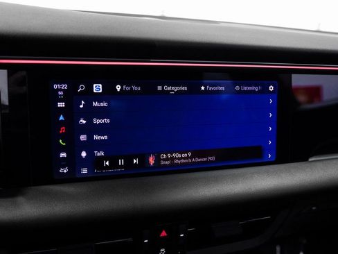 Used 2024 Porsche Macan 4 Electric image 31