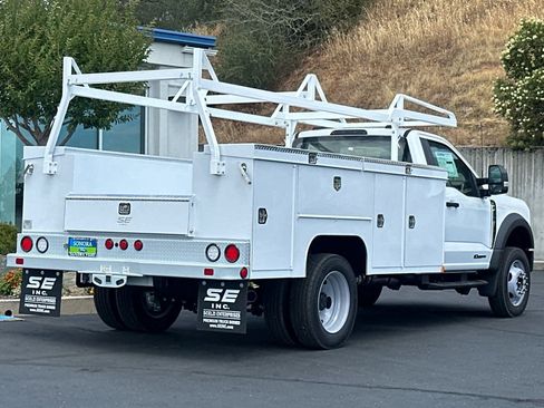 New 2024 Ford F450 XL w/ XL Chrome Package image 5