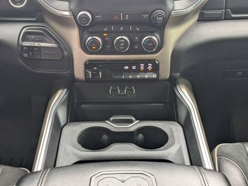 Used 2022 RAM 3500 Laramie AWD/4WD image 20