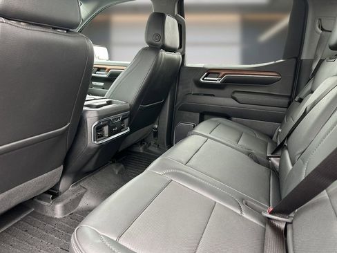 Certified 2023 GMC Sierra 1500 Denali w/ Denali Reserve Package AWD/4WD image 13