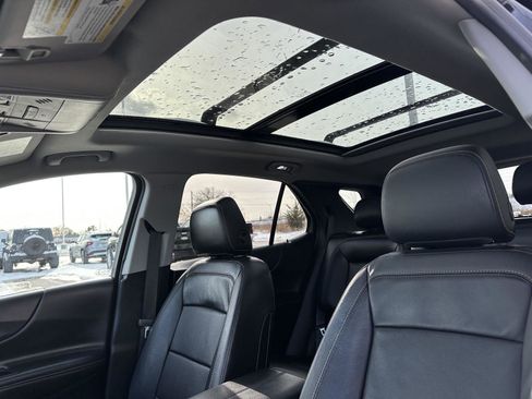 Used 2021 Chevrolet Equinox Premier image 41