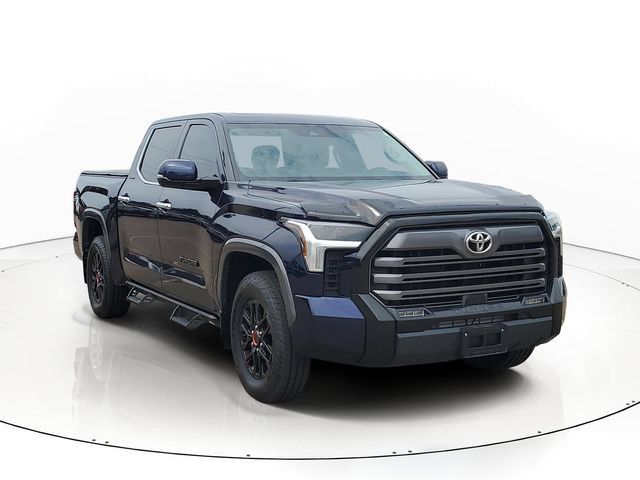 Used 2022 Toyota Tundra Limited AWD/4WD image 2