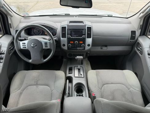 Used 2016 Nissan Frontier SV w/ SV Value Truck Package RWD image 20