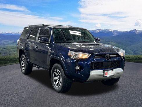 Used 2024 Toyota 4Runner TRD Off-Road Premium w/ Moonroof Package AWD/4WD image 8