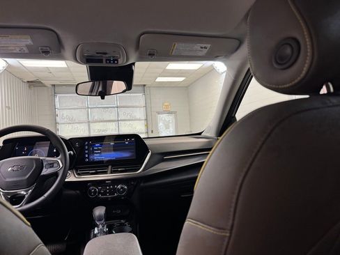 New 2026 Chevrolet Trax ACTIV FWD image 22