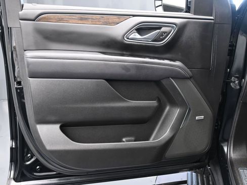 Used 2024 Chevrolet Tahoe Premier image 30