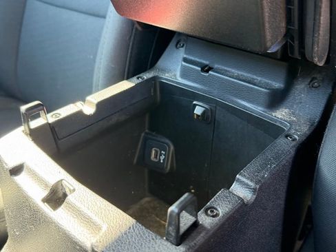 Used 2020 Jeep Wrangler Unlimited Sahara image 19