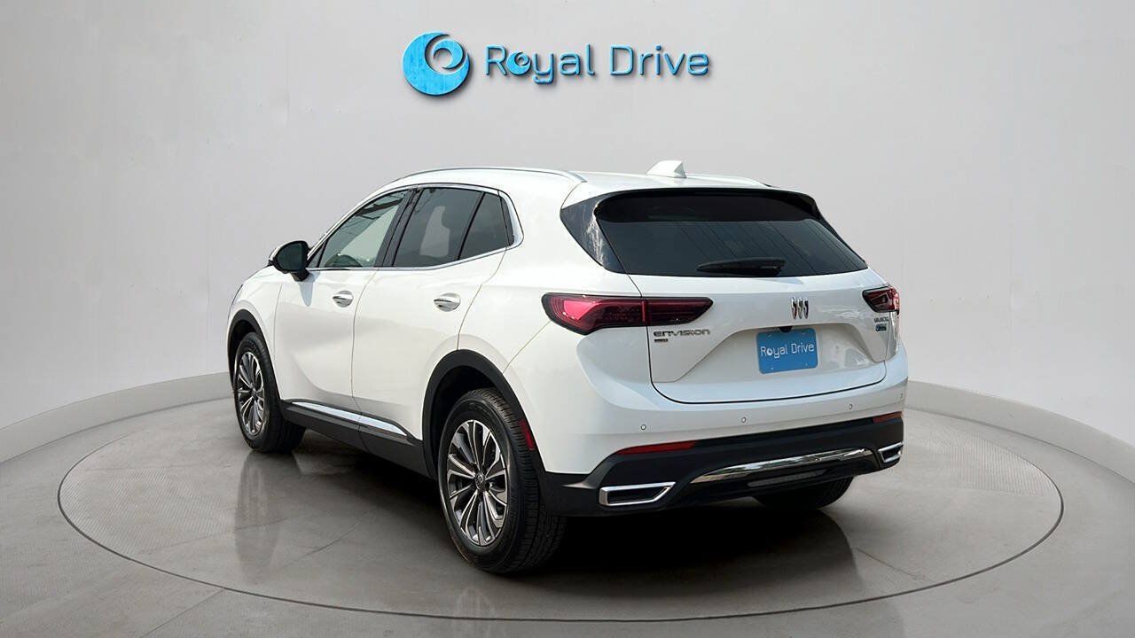 Used 2024 Buick Envision Preferred AWD/4WD image 4