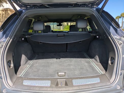 Certified 2024 Cadillac XT5 Premium Luxury w/ Technology Package image 11