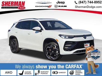 Used 2025 Volkswagen Tiguan SEL R-Line