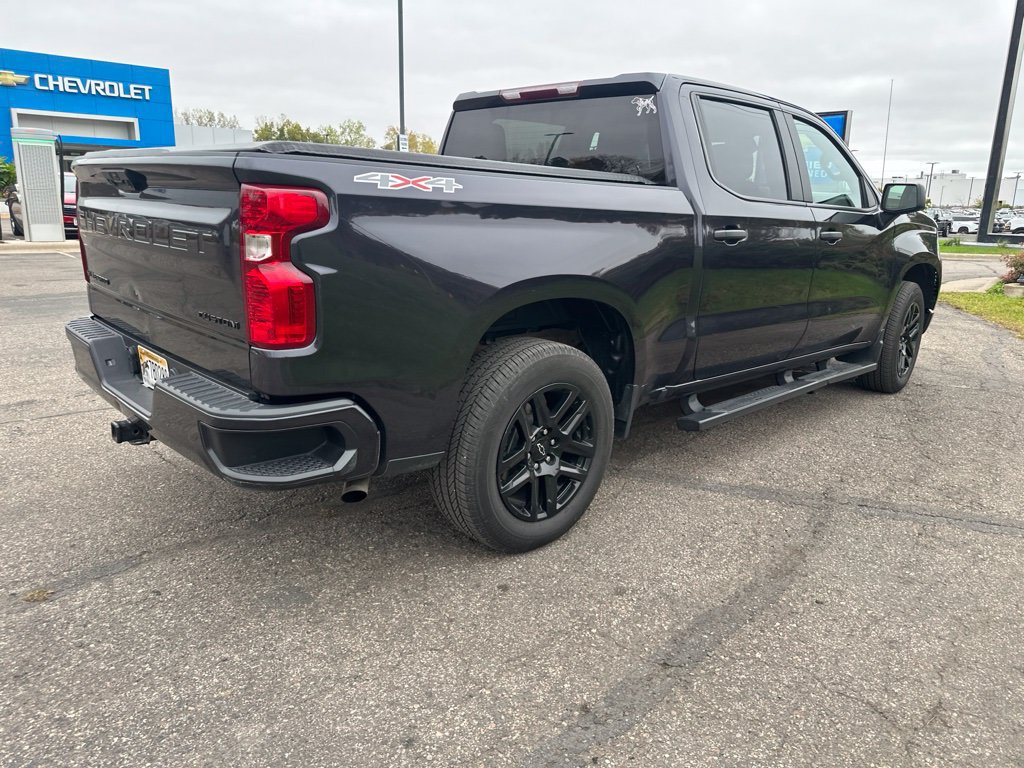 Used 2023 Chevrolet Silverado 1500 Custom w/ LPO, Dark Essentials Package AWD/4WD image 11