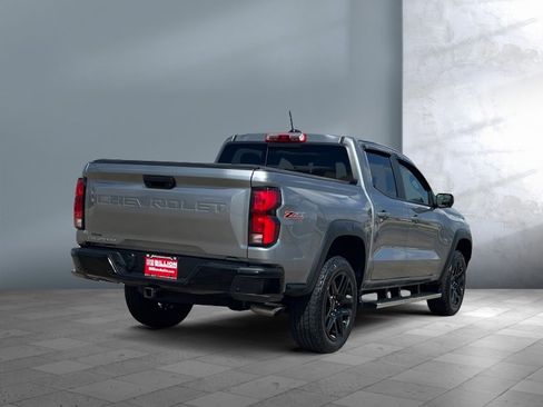 Used 2024 Chevrolet Colorado Z71 w/ Z71 Convenience Package 2 AWD/4WD image 6