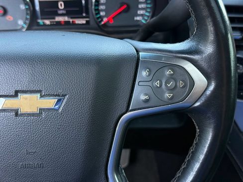 Used 2016 Chevrolet Suburban LT AWD/4WD image 16