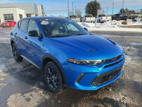 Certified 2024 Dodge Hornet GT w/ GT Blacktop Package image 1