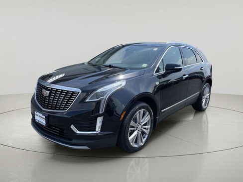 Used 2024 Cadillac XT5 Premium Luxury w/ LPO, Floor Liner Package AWD/4WD image 7