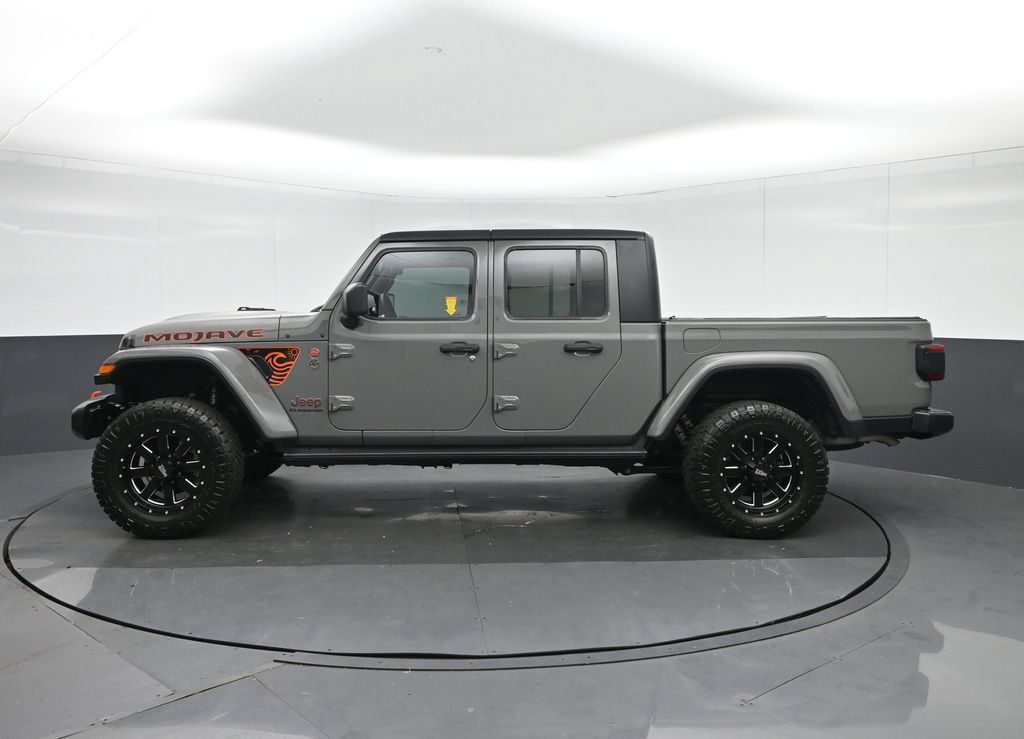 Used 2022 Jeep Gladiator Mojave w/ LED Lighting Group AWD/4WD image 4