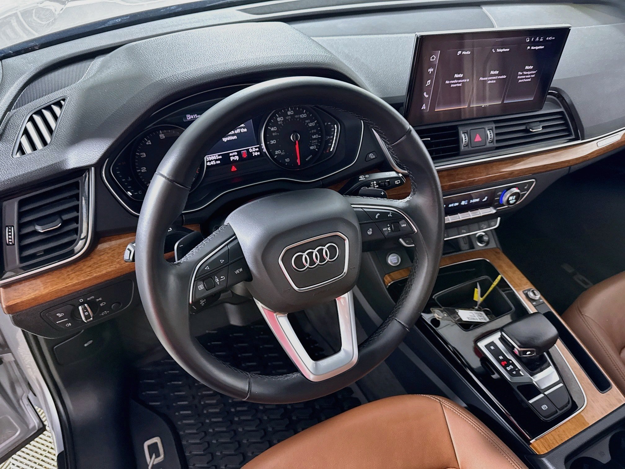 Used 2023 Audi Q5 2.0T Premium w/ Convenience Package AWD/4WD image 23