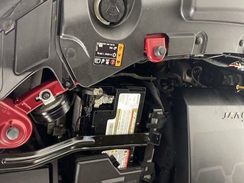 Used 2019 Chevrolet Traverse LT w/ LT Premium Package FWD image 36